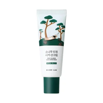 Сонцезахисний крем з екстрактом голок сосни - ROUND LAB Pine Calming Cica Sunscreen 40 мл
